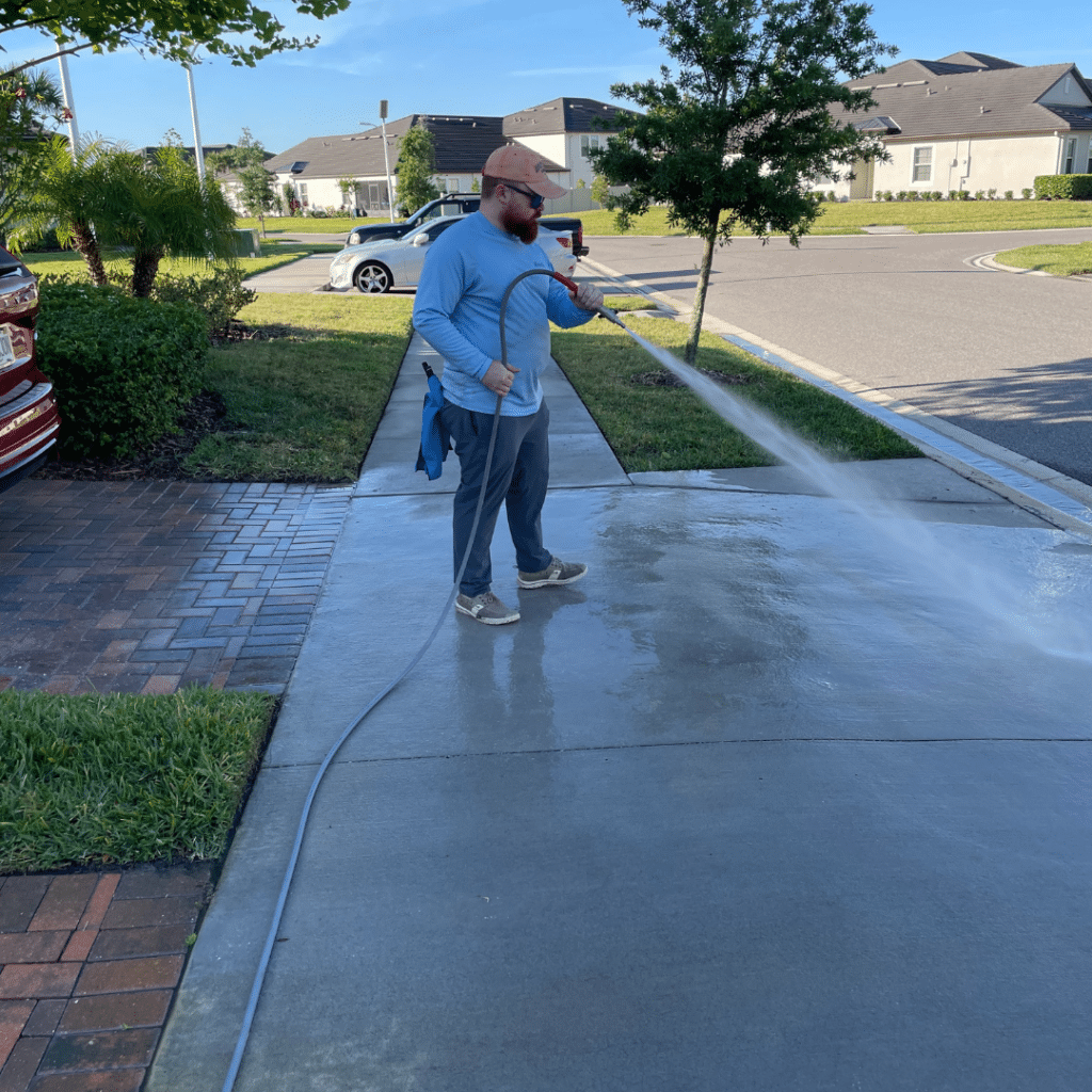 Pressure Washing in Tampa FL